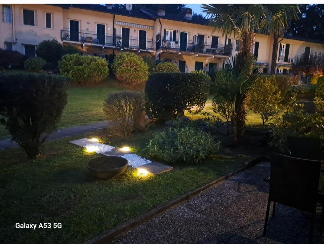 Ina Villa Lavena Ponte Tresa Kültér fotó